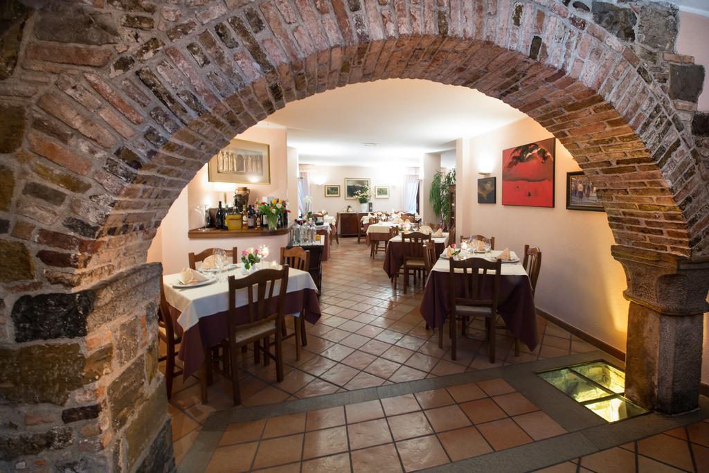 Hotel Locanda Al Pomo D'Oro Cividale del Friuli Eksteriør billede
