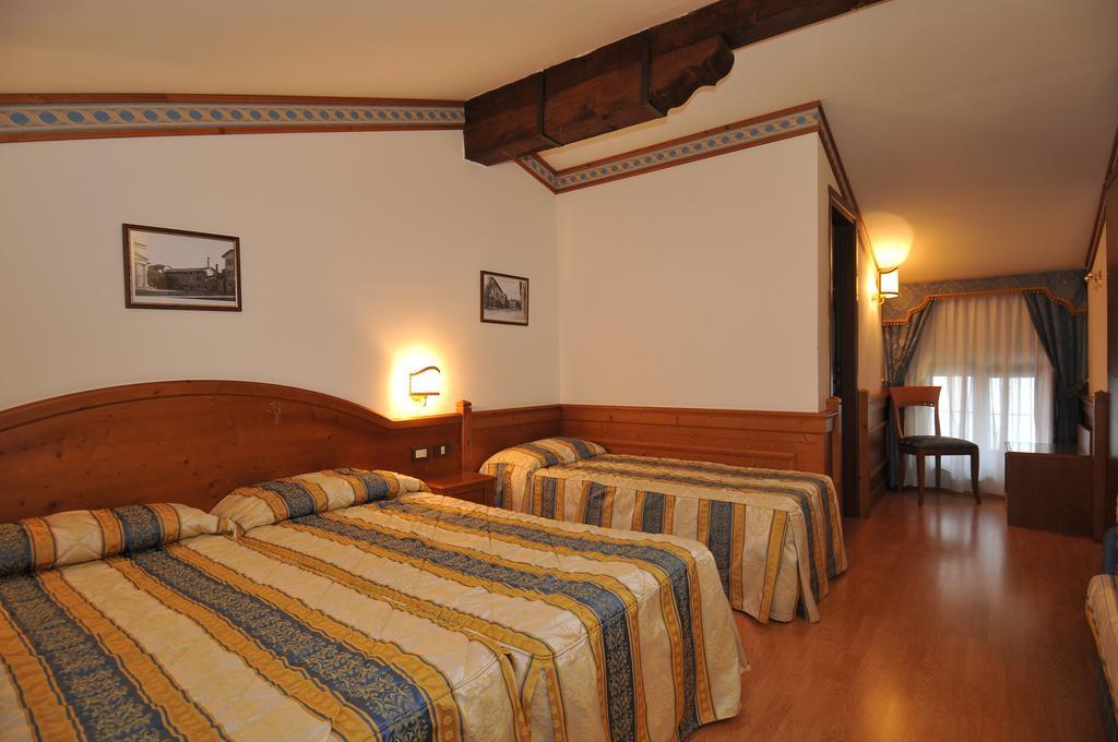 Hotel Locanda Al Pomo D'Oro Cividale del Friuli Værelse billede